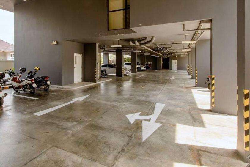 Sea View Apartment At Aristo2 By Lofty Ban Lum Fuang Esterno foto